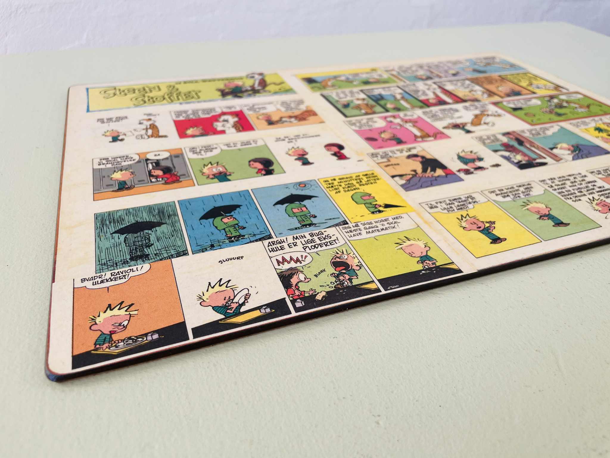 Dækkeserviet med Steen og Stoffer