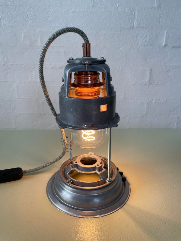 Table lamp upcycling