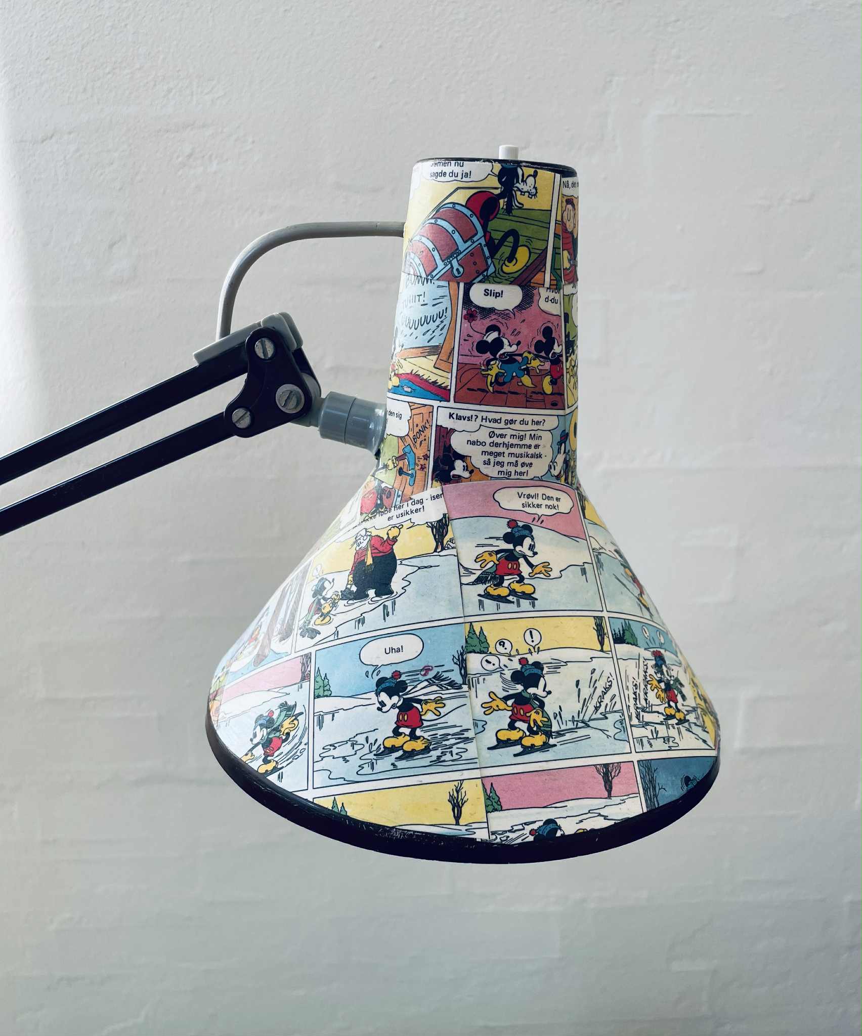 Arkitektlampe med tegneserie